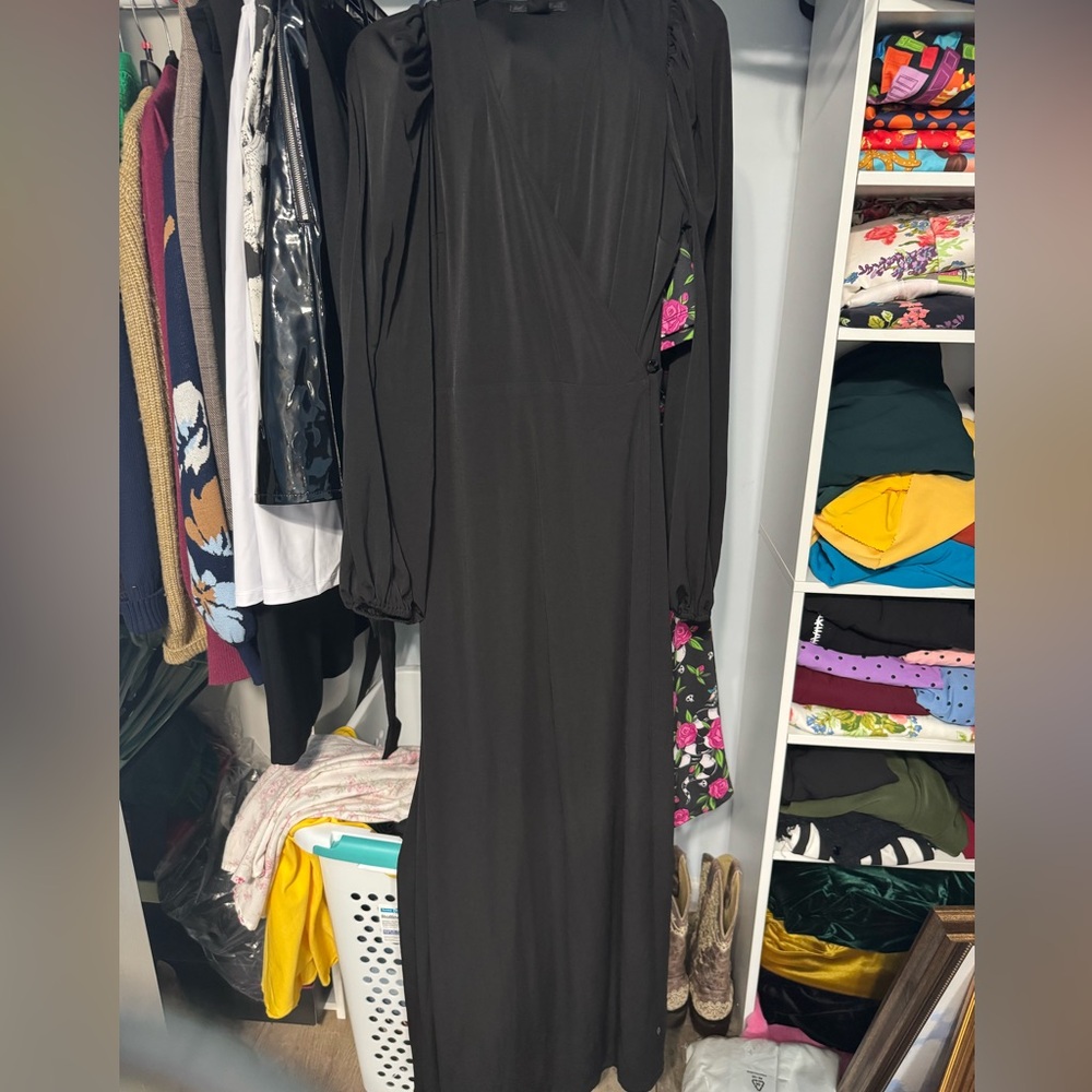 La Fem En Noir black widow dressing gown XL. Micheline Pitt